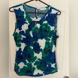 Calvin Klein shell size Medium